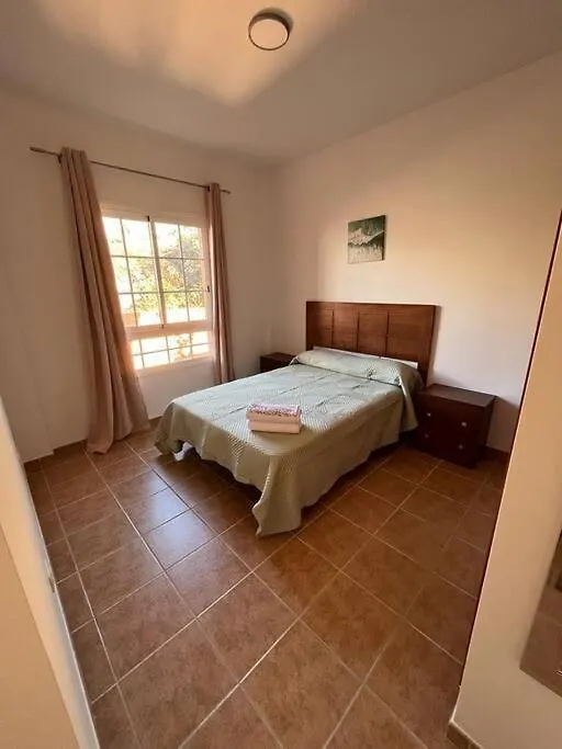 Chalet Piscina Privada Max 26º Jardin, Tranquilidad Caleta de Interian Spain